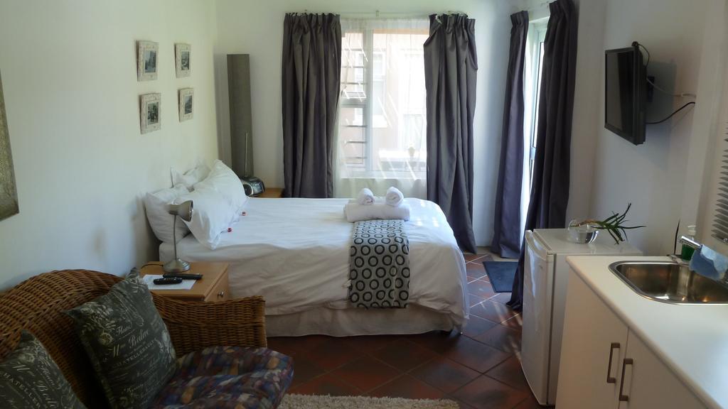 20 On Dixton Apartment Cape Town Room photo